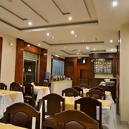 Hotel Point Pokhara Exterior foto