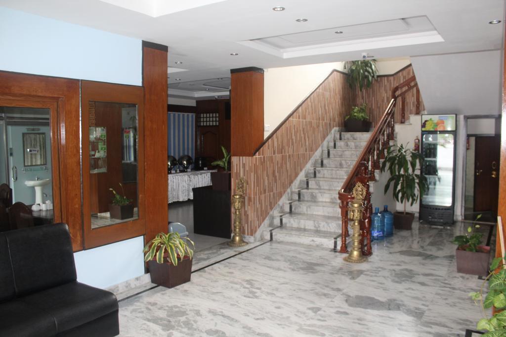 Hotel Point Pokhara Exterior foto