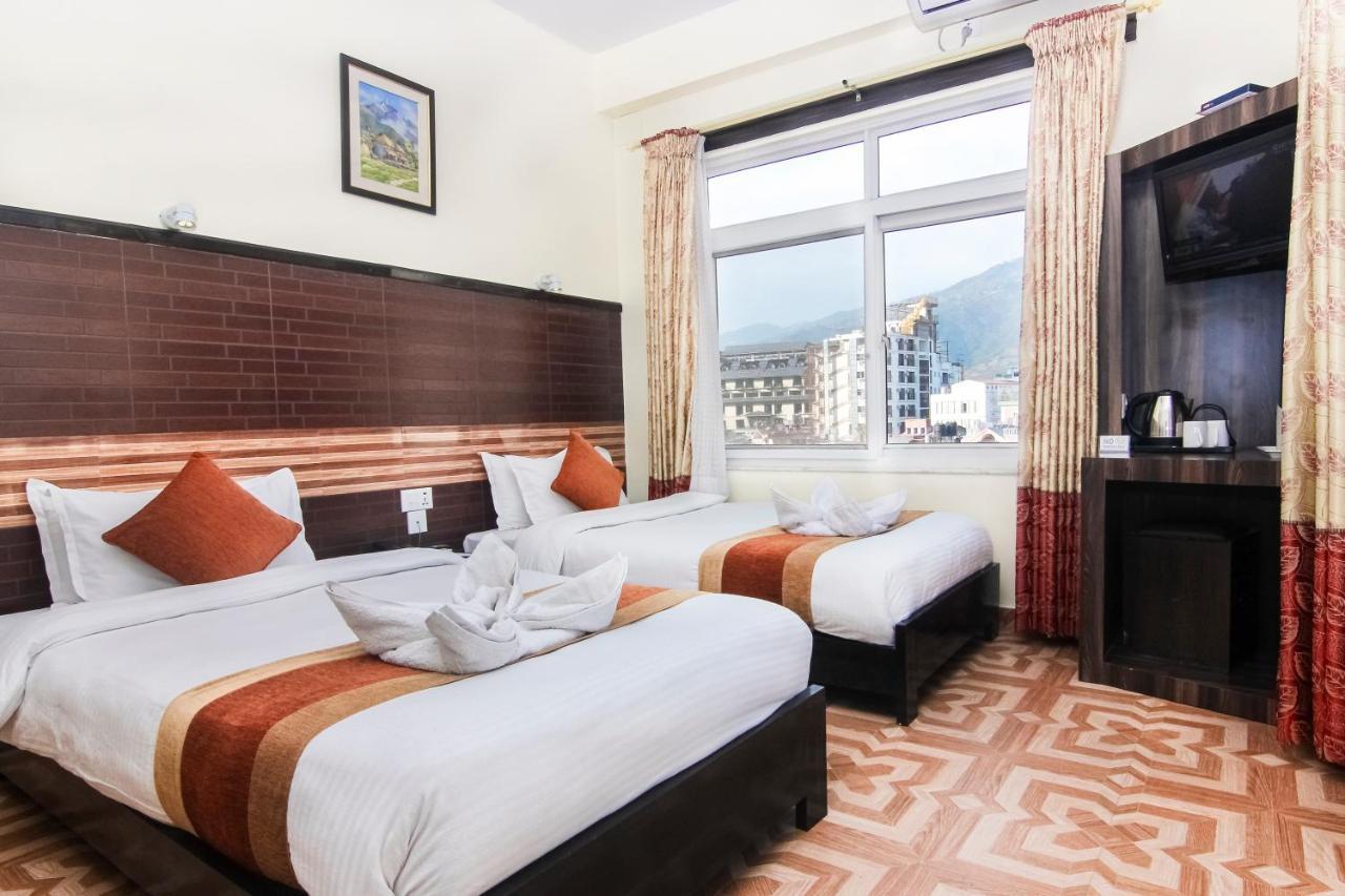 Hotel Point Pokhara Exterior foto
