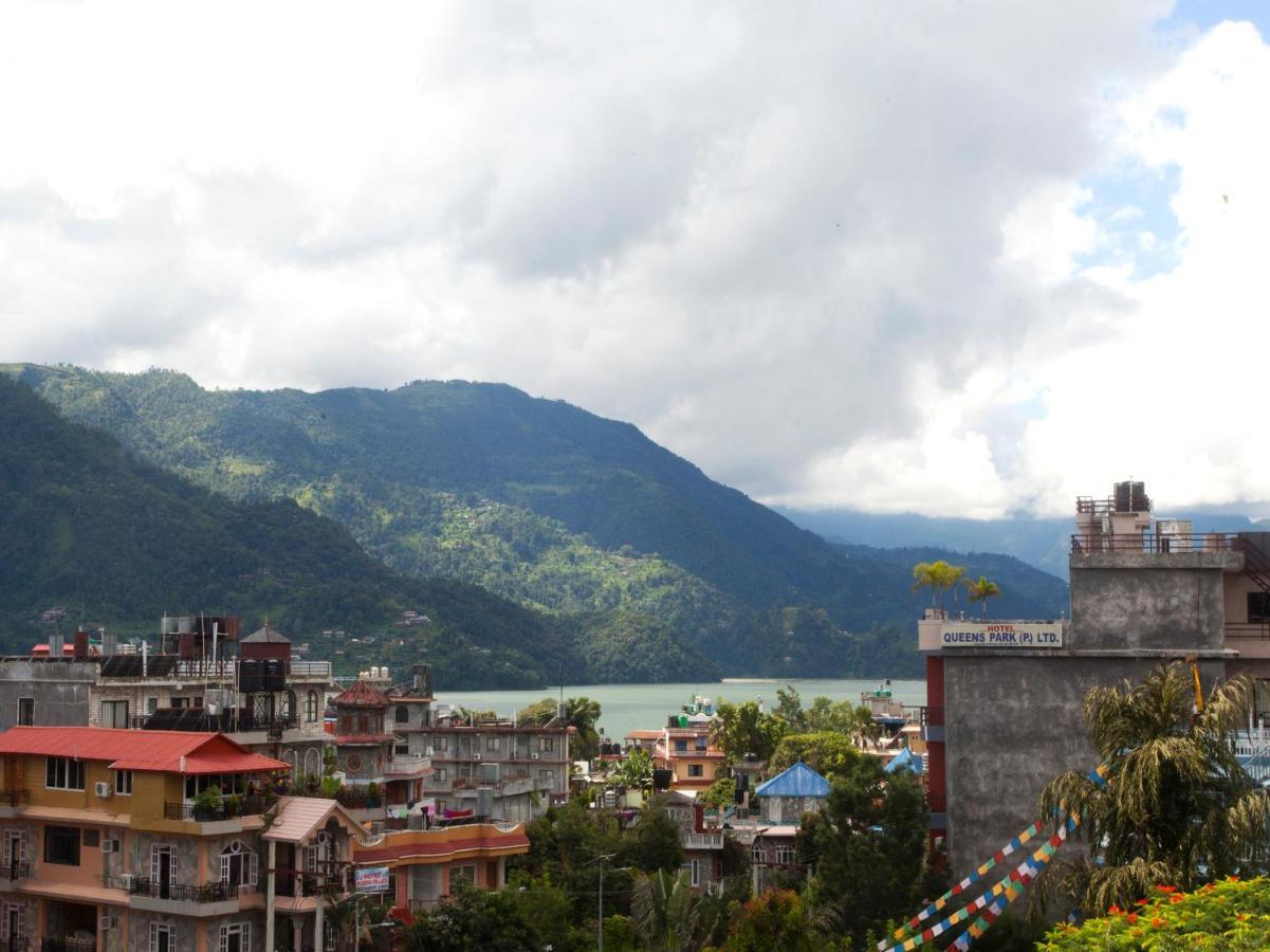 Hotel Point Pokhara Exterior foto