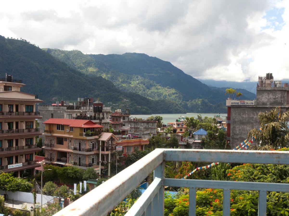 Hotel Point Pokhara Exterior foto